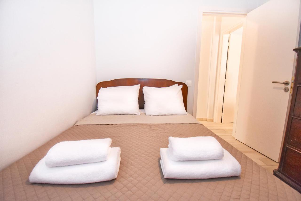 Mitropolis Old Town Apartment