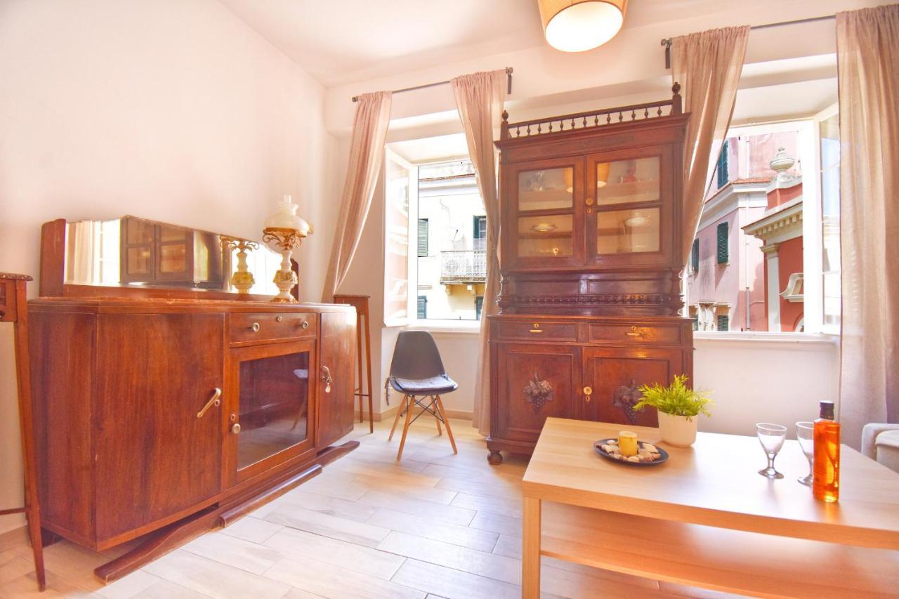 Apartment Mitropolis Old Town